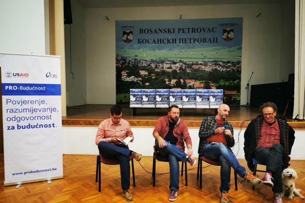 "Naš prvi seminar" u Bosanskom Petrovcu: Pred nama je dug put